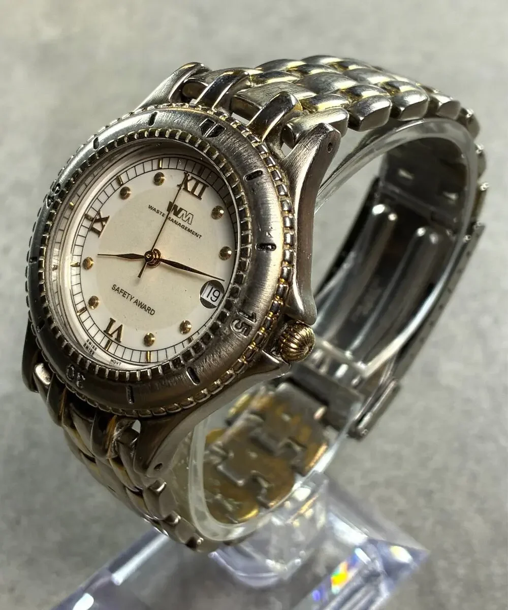 Luger Swiss Quartz Vintage Waste Management Watch WM2152 39mm Date Working